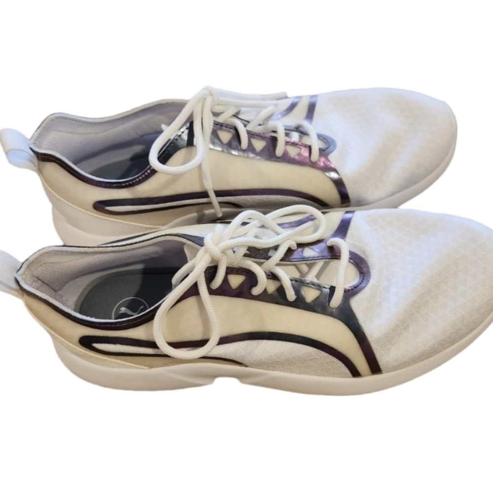 Puma sneakers women's 6 white NWOT